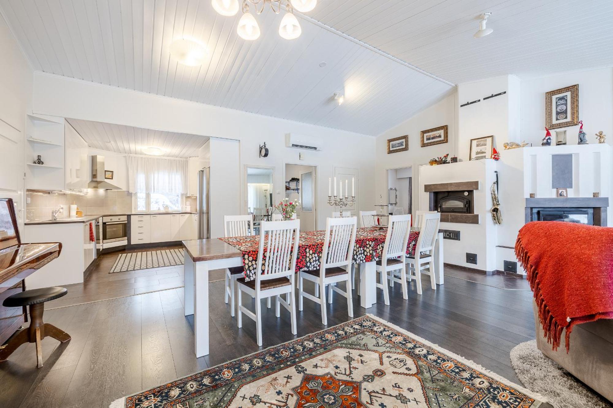 Riverside Home For Families - Beautiful House Near Santa Claus Village Rovaniemi Esterno foto