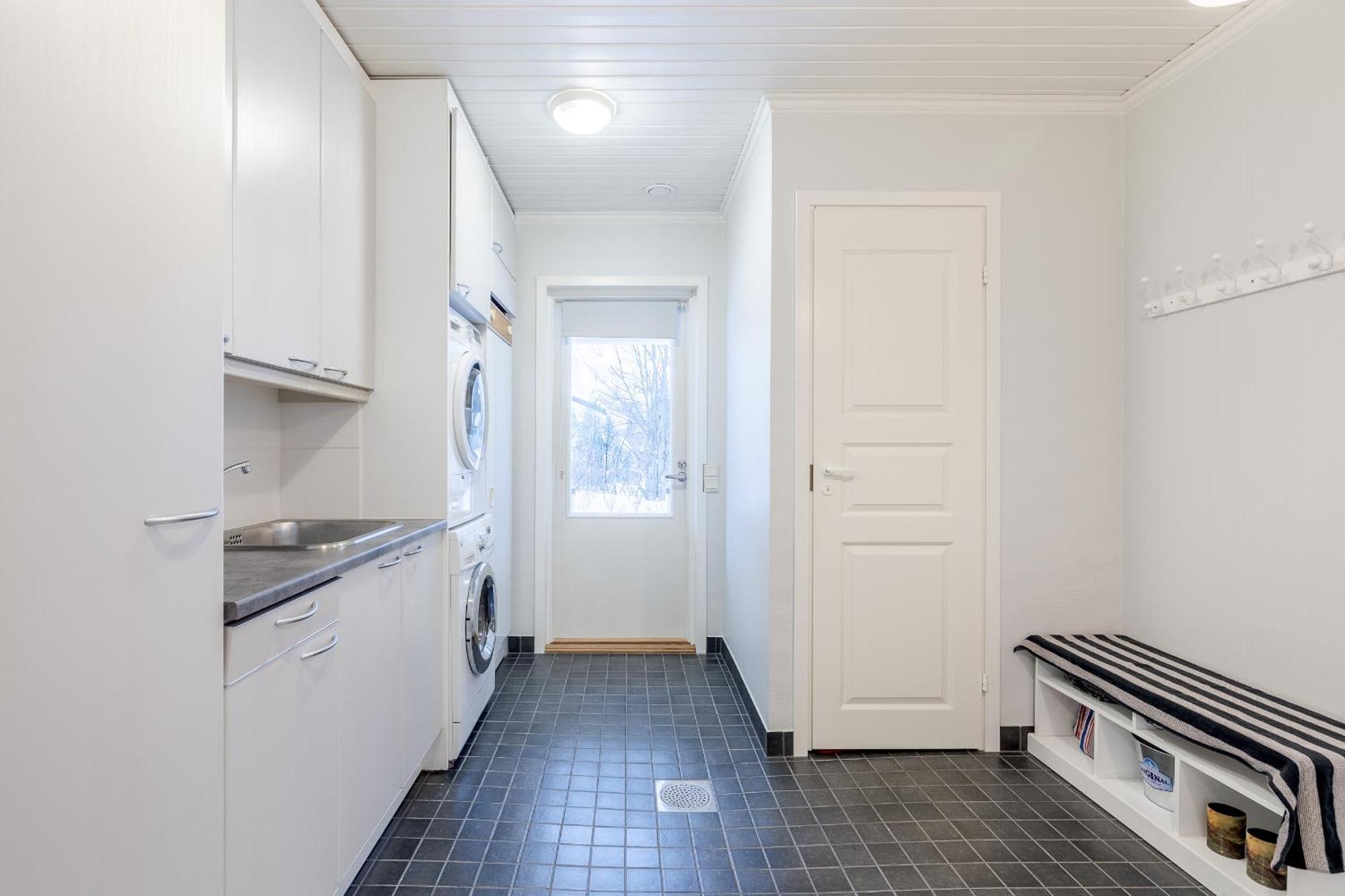 Riverside Home For Families - Beautiful House Near Santa Claus Village Rovaniemi Esterno foto
