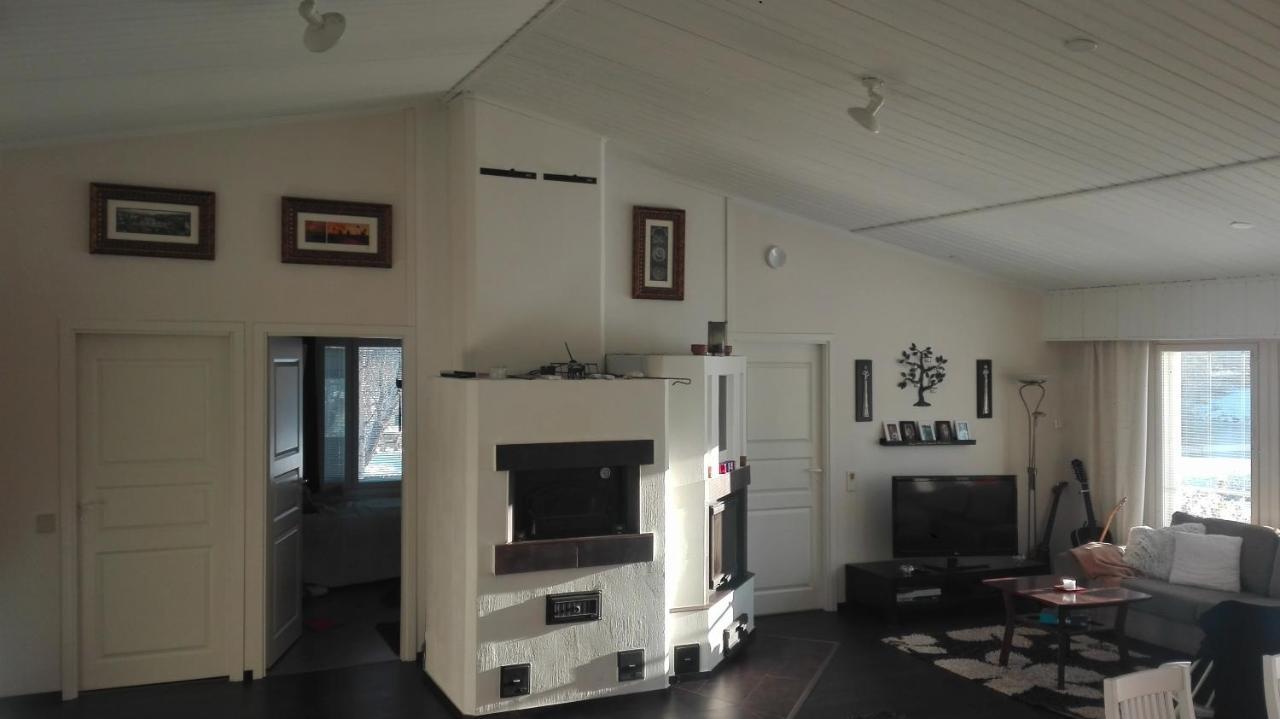 Riverside Home For Families - Beautiful House Near Santa Claus Village Rovaniemi Esterno foto